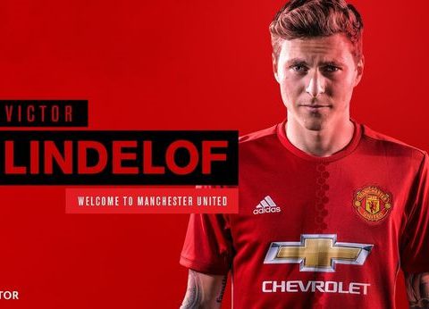 Man Utd chính thức có bản hợp đồng đầu tiên